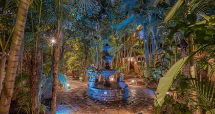 Hotel Plaza del Fuerte by Balderrama Hotel Collection