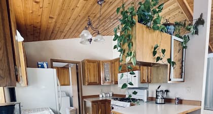 Your Cozy Home in the Woods