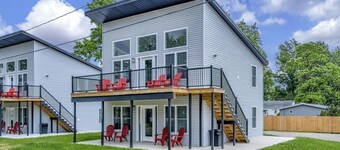 Brand New Indian Lake rentals that are side by side for a great group experience