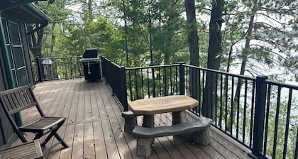 Crosslake Rental! Great location in town and on chain with hot tub!!!!!!
