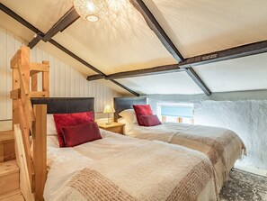 5 室のベッドルーム、WiFi (無料)、ベッドシーツ