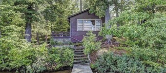 Lakefront one bedroom cabin with private dock 