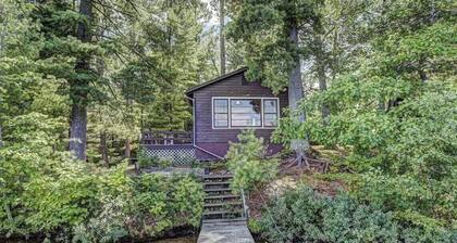 Lakefront one bedroom cabin with private dock