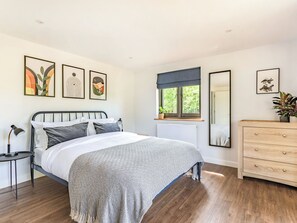 1 bedroom, free WiFi, bed sheets - 1 bedroom accommodation in Chiddingstone (Edenbridge)