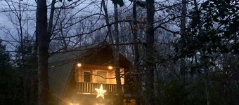 Big South Fork! Peaceful, Relaxing, On the Trails…Six Decks ~ Nature’s Paradise!