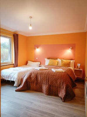 2 habitaciones, tabla de planchar con plancha y wifi gratis
