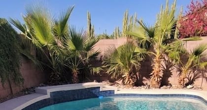 Newley remodeled 3 bed/2bath heated pool , pool table.
