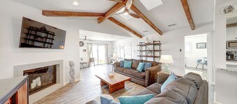 Bayfront home with private dock, deck, screened lanai, central ac, & WiFi