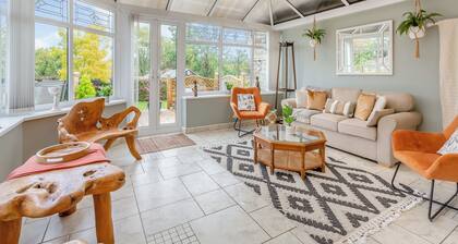 4 bedroom accommodation in Darlington, near Bishop Auckland