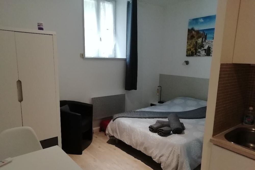 Comfortable furnished studio on the ground floor very close to the thermal baths (n°36)