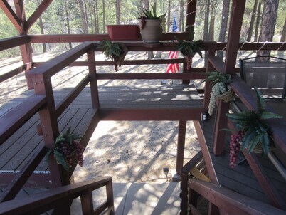 Hualapai Mountain Retreat. Beat The Heat!!!