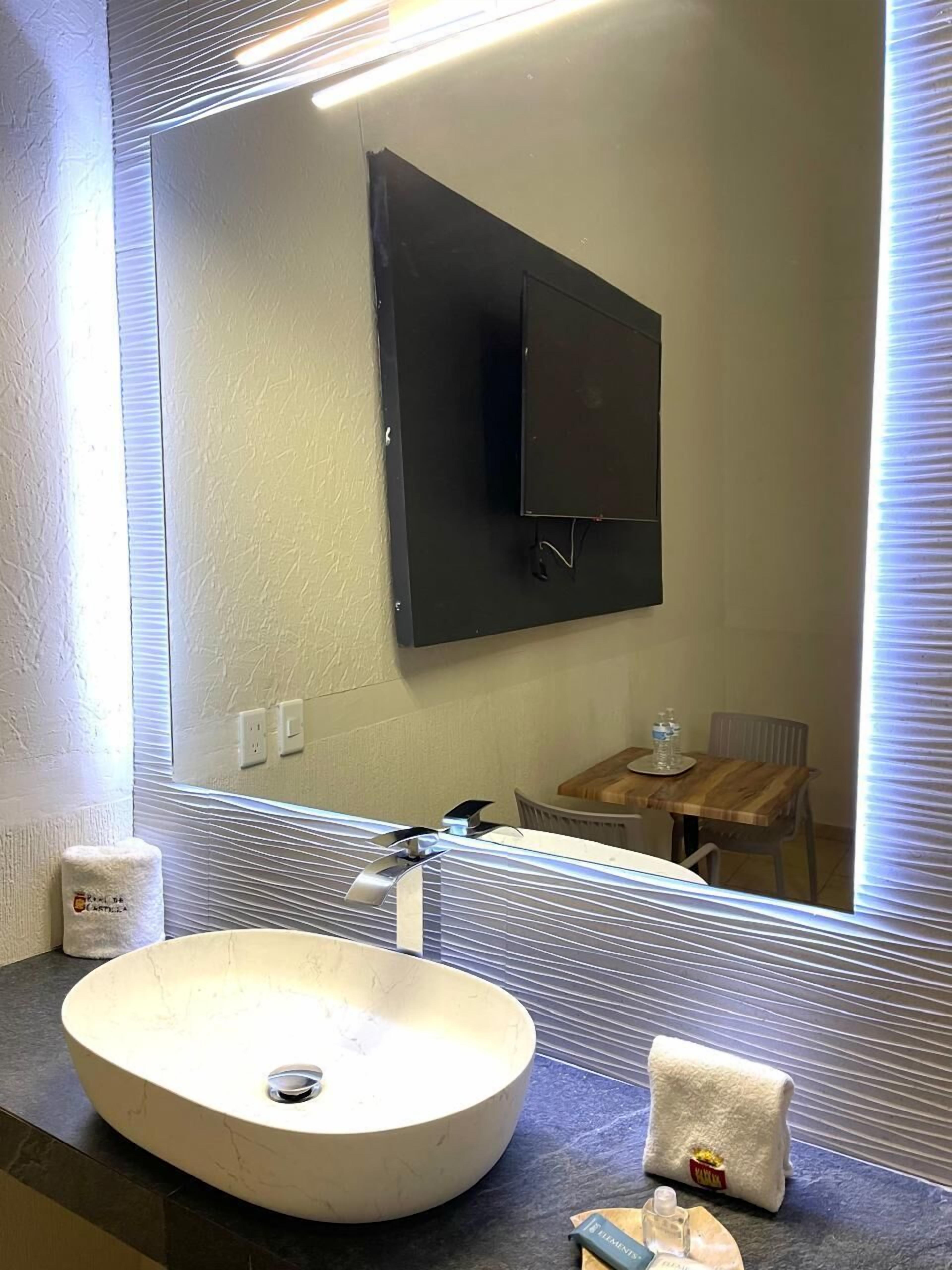 Photo - Hotel Real de Castilla Nuovo