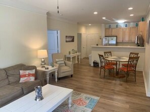 Appartement (221-02 Woodlands Way) | Exterieur