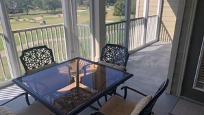 Apartment (1120 Crow Creek) | Außenbereich
