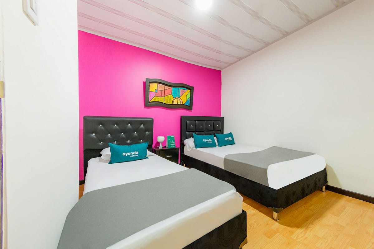 Standard Double or Twin Room | Hypo-allergenic bedding, iron/ironing board, free WiFi, bed sheets