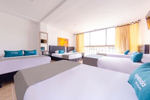 Standard Room, Multiple Beds | Hypo-allergenic bedding, iron/ironing board, free WiFi, bed sheets - Ayenda Portal del Cable (Manizales)