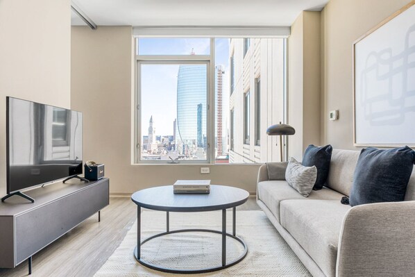 TV, stereo - Impeccable North Station 1BR w/ Gym & W/D, near TD Garden, by Blueground (Boston)