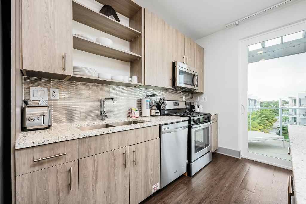 The Point 30A : 4th Floor Suite #143 Resort Pool, & Inlet Beach Access!