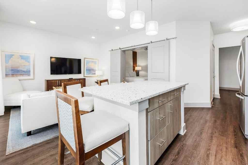 The Point 30A : 4th Floor Suite #143 Resort Pool, & Inlet Beach Access!