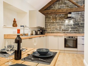 Dishwasher, high chair