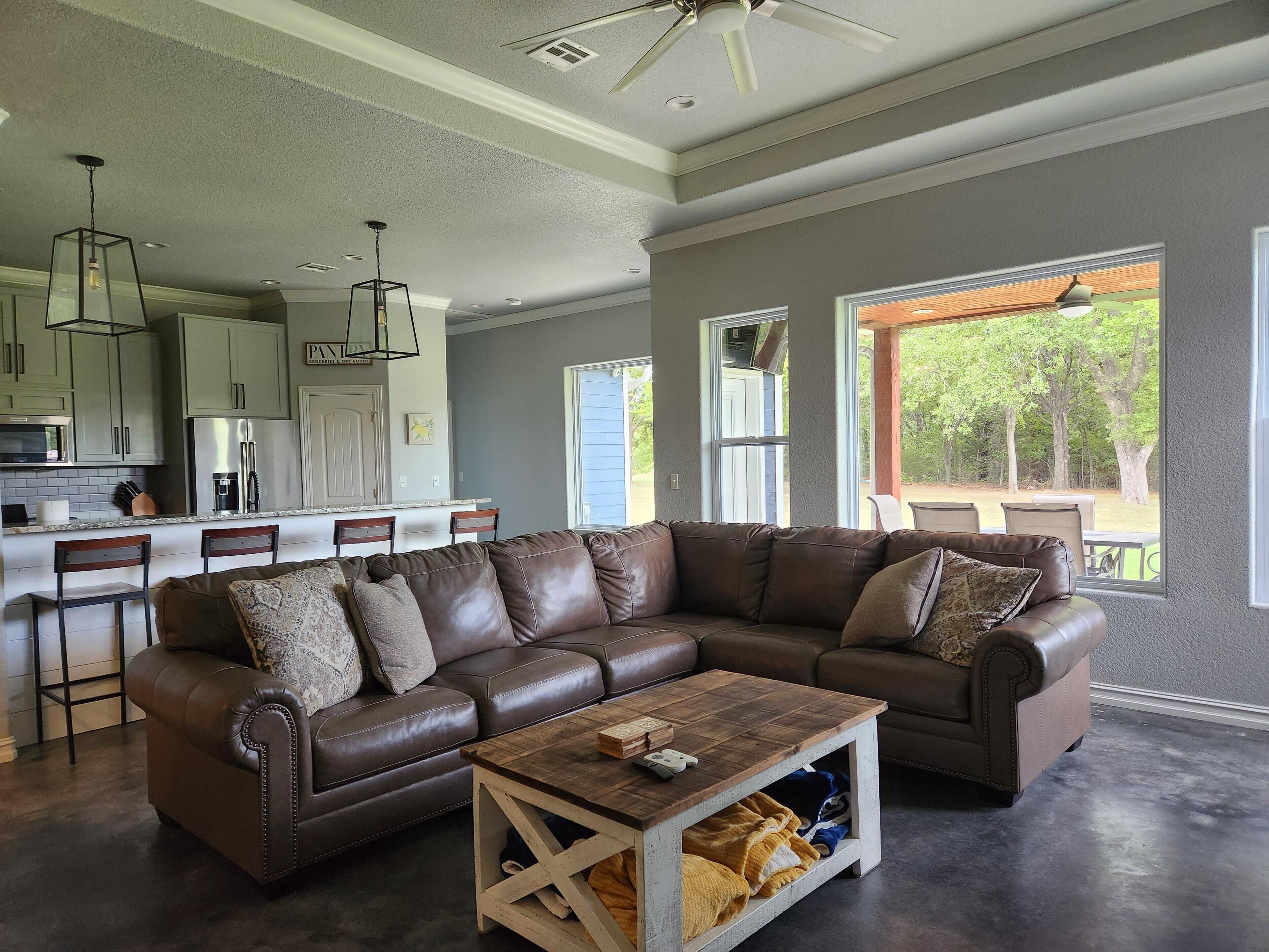 Quiet retreat close to downtown