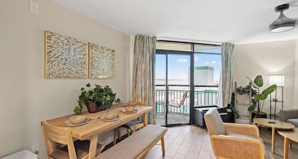 Monterey Bay by Elliott Beach Rentals