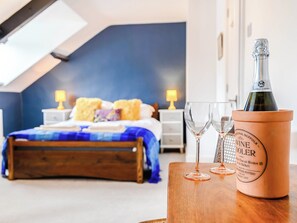 4 habitaciones, wifi gratis y ropa de cama 