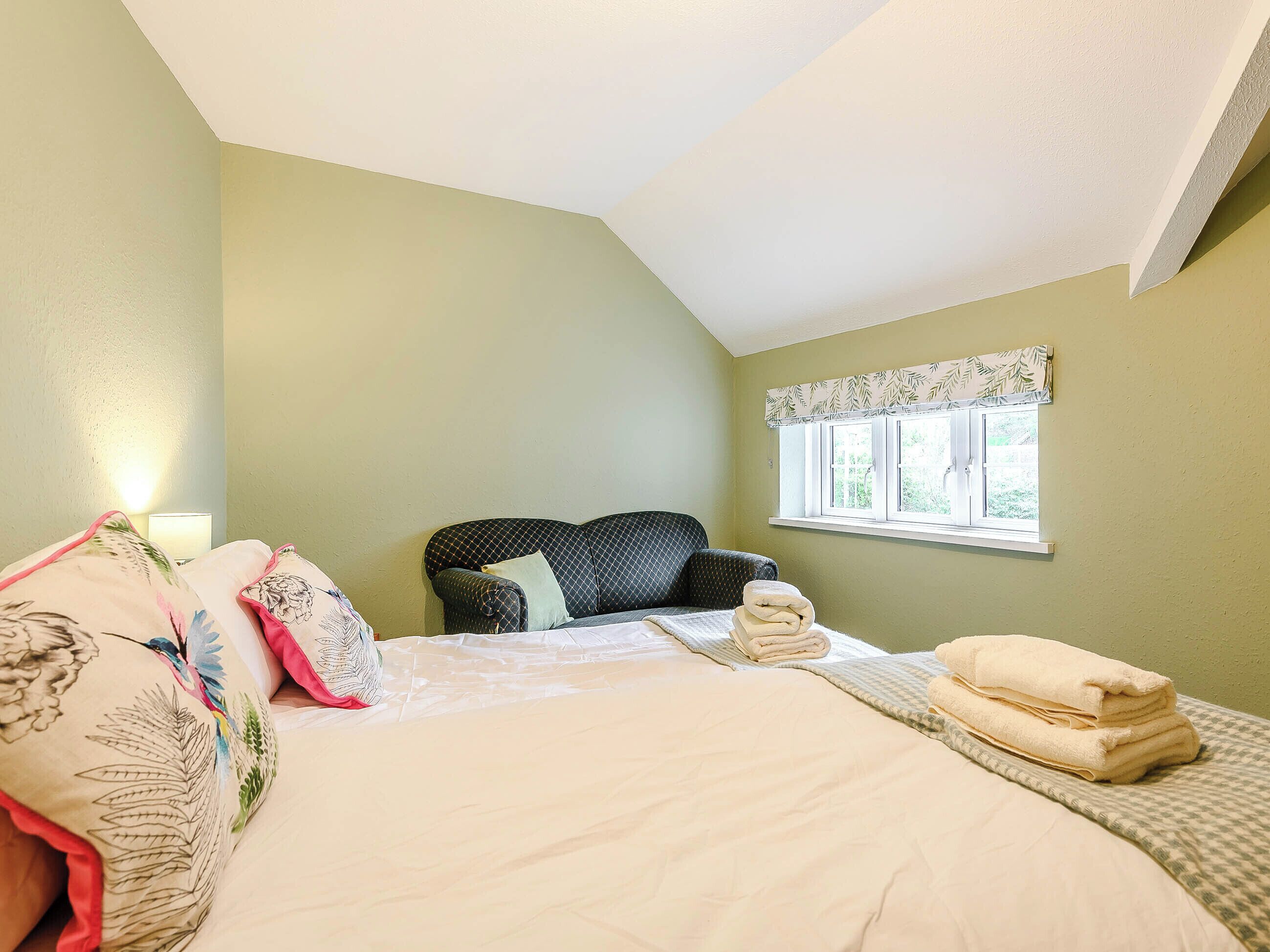 4 chambres, accès au Wi-Fi (inclus), literie fournie