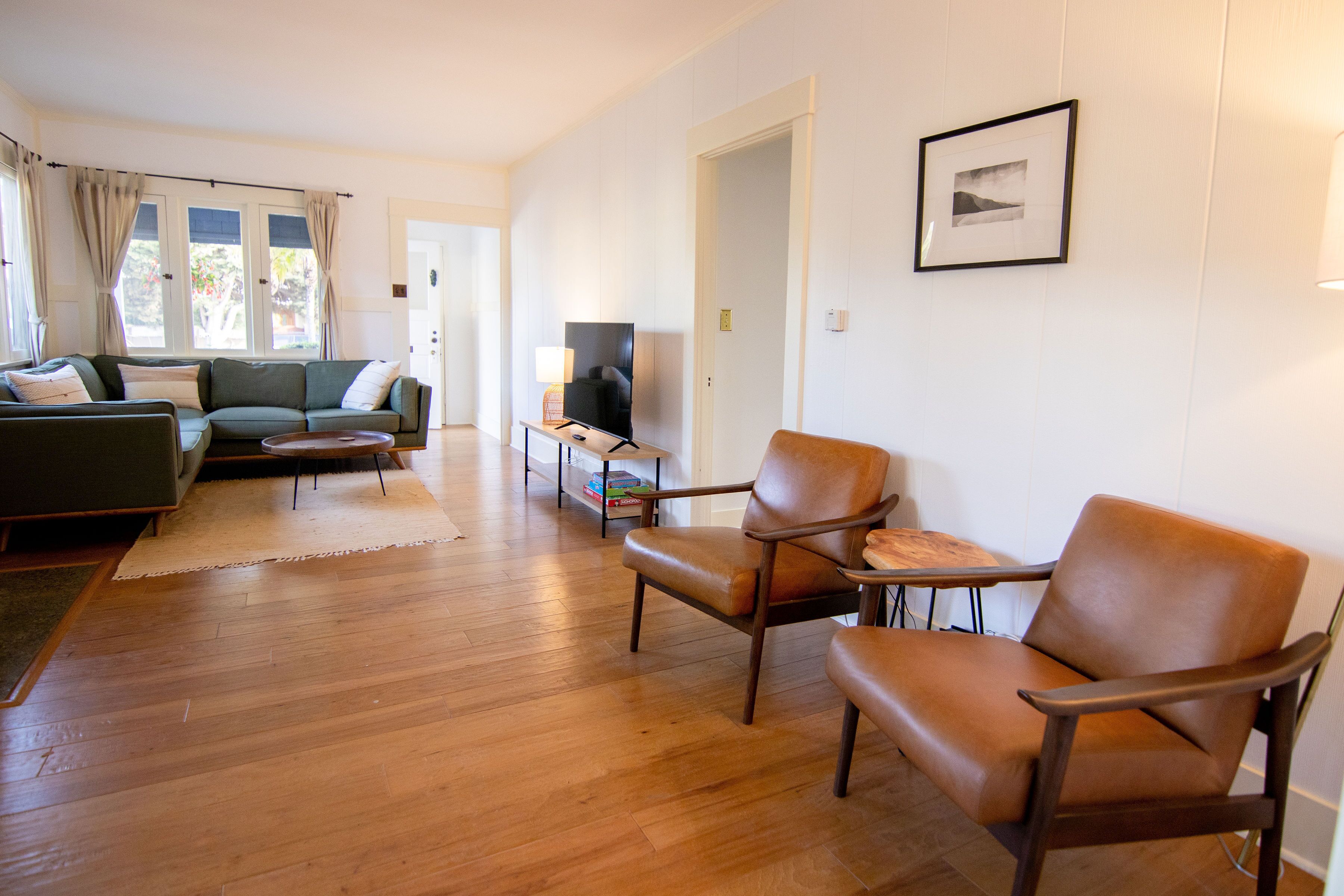 StandAlone Historic La Jolla Beach Cottage w/ Spa - 2 min walk to beach