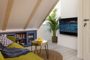 Smart-TV, Bücher, Drucker