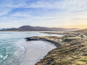 Beach - 1 bedroom accommodation in Leverburgh, Isle of Harris (Leverburgh, Isle of Harris)