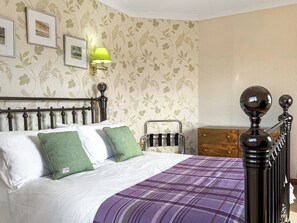 1 bedroom, free WiFi, bed sheets - 1 bedroom accommodation in Leverburgh, Isle of Harris (Leverburgh, Isle of Harris)