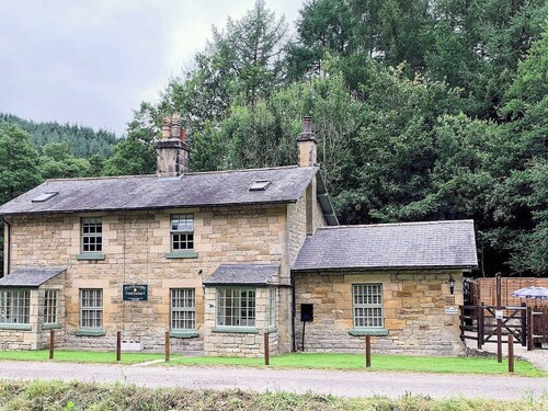 Stephenson Cottage - UK38153