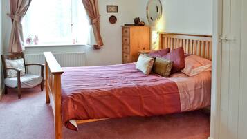 3 bedrooms, free WiFi, bed sheets