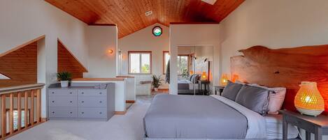 2 bedrooms, travel cot, free WiFi, bed sheets