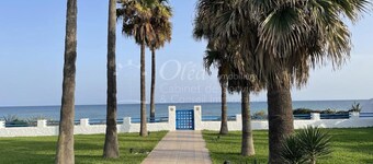 SEASONAL RENTAL VILLA BLEUE