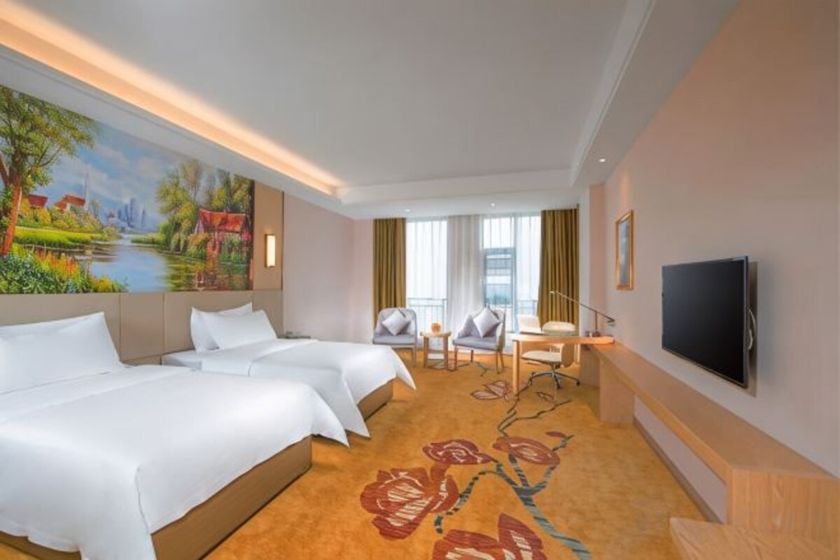Business Room (Larger Bed Made Up Of Two Single Beds)
