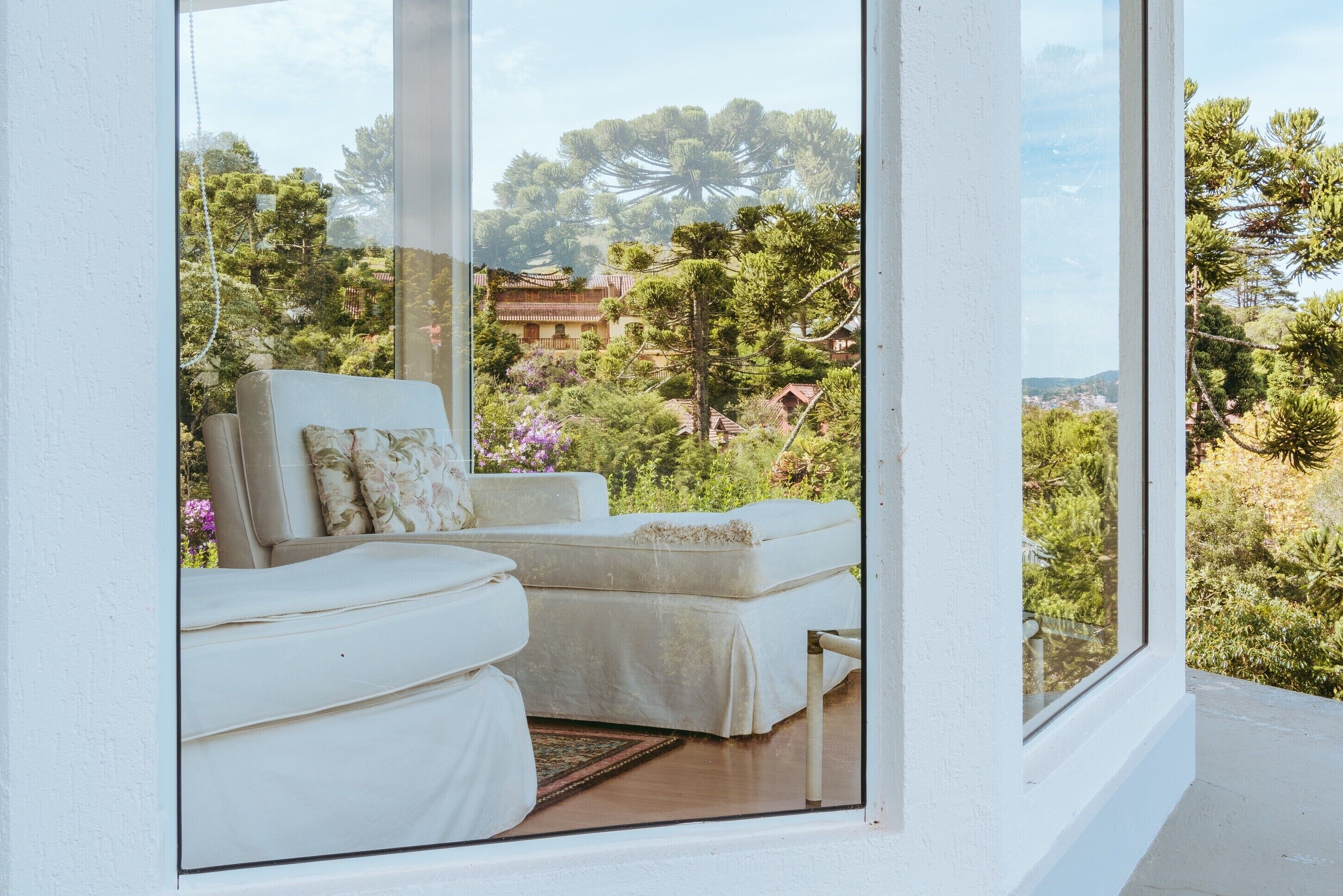 Comfort Cottage | Living area | 42-inch LED TV with digital channels, TV, fireplace