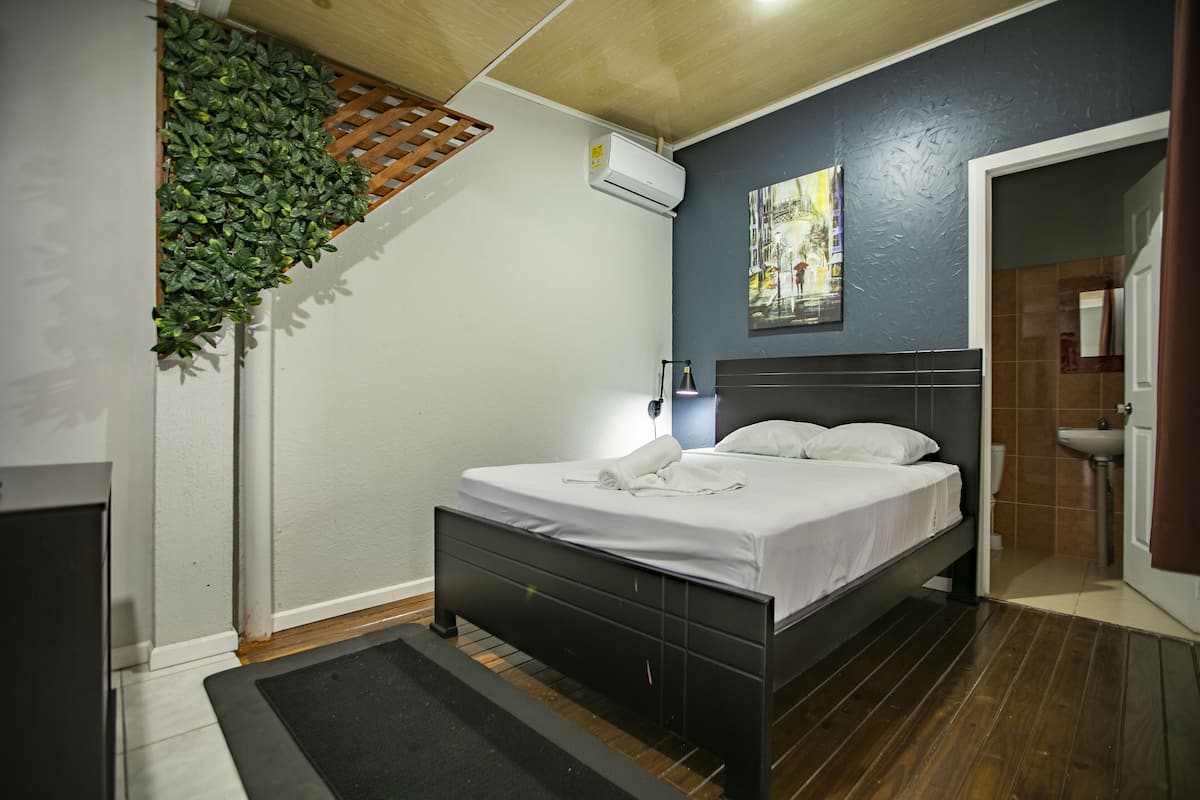 Ylelliset vuodevaatteet, ilmainen Wi-Fi, vuodevaatteet