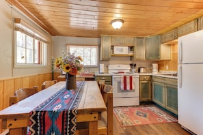 Cabin tiện nghi đơn giản | Bếp riêng | Lò nướng 
