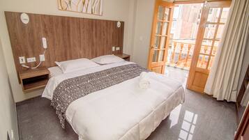 เครื่องนอนระดับพรีเมียม, ผ้านวมขนเป็ด, ตู้นิรภัยในห้องพัก