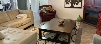 Beautiful Two Bedrooms and 2.5 Bathrooms - 30 Minutes from Dartmouth