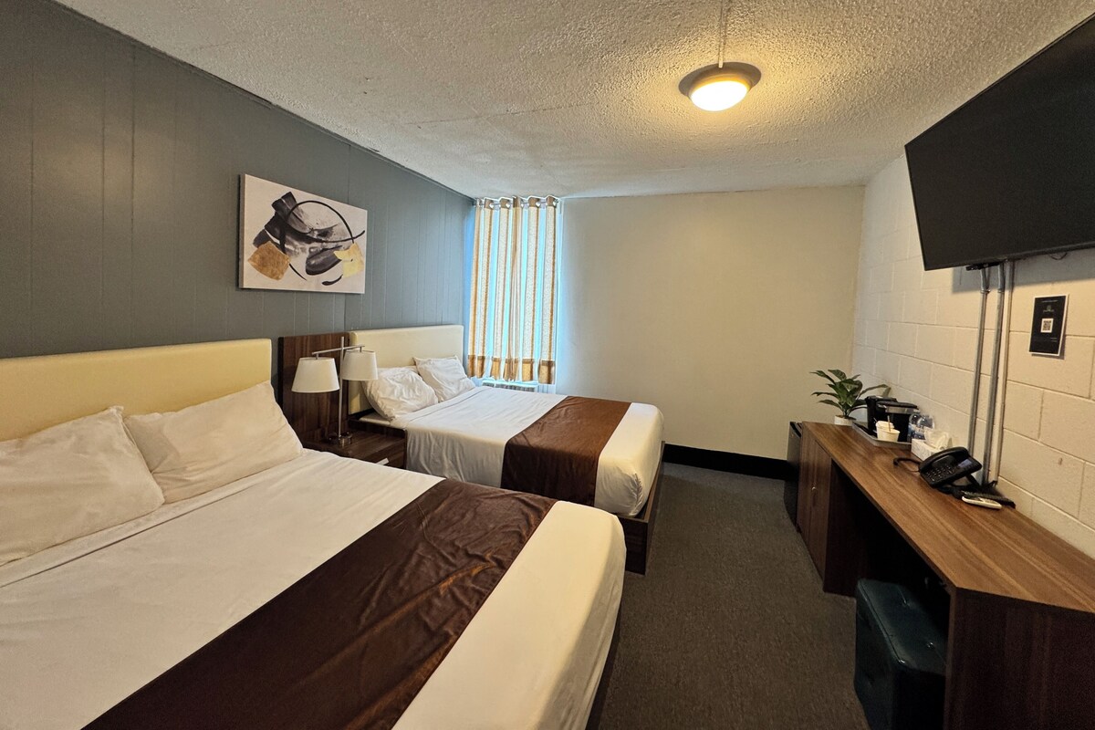 Comfort Room, 2 Queen Beds | Select Comfort beds, desk, laptop workspace, blackout drapes
