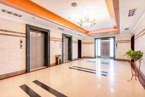 Interior - Hongrui Holiday Hotel (Yongjing)