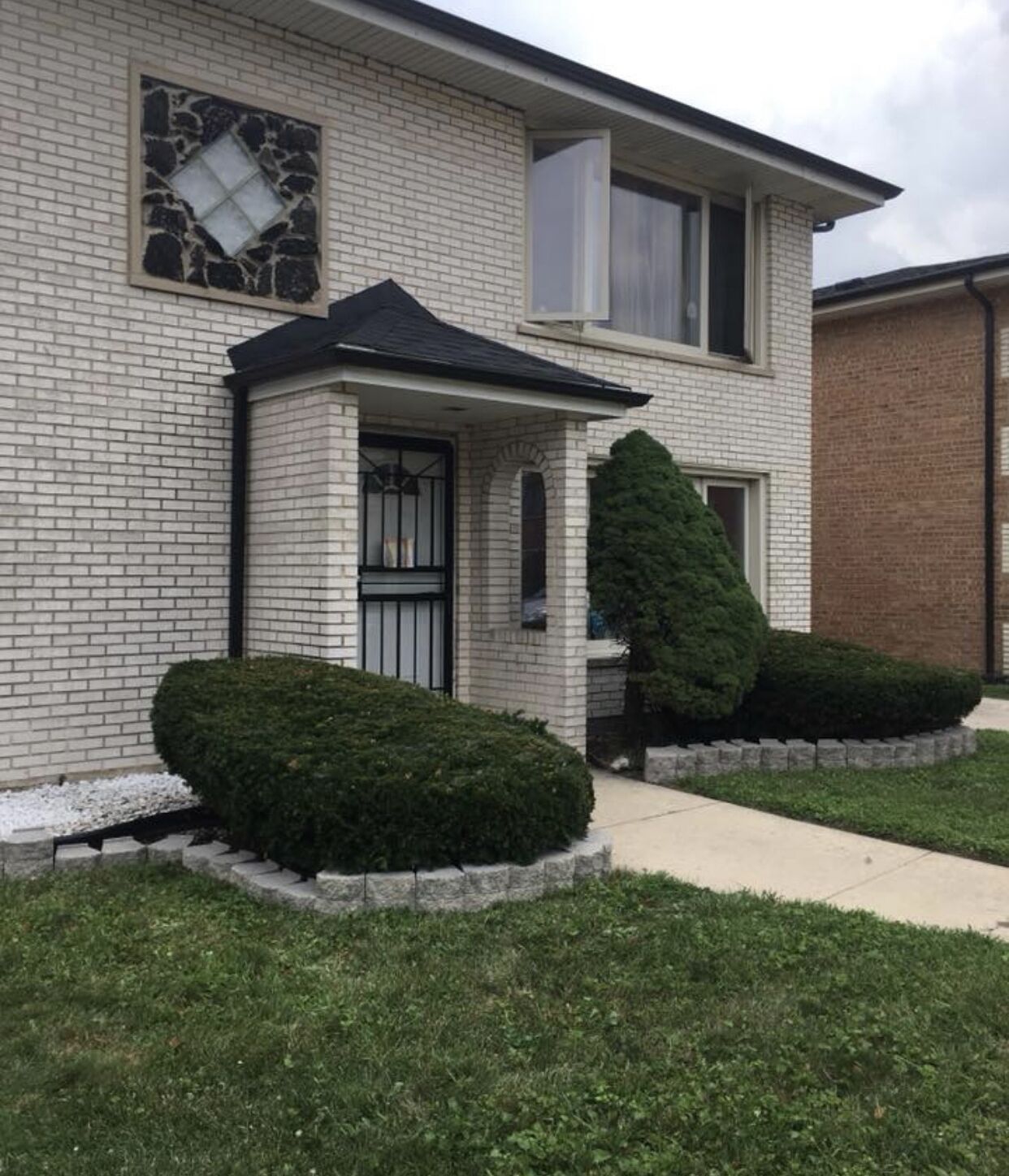 Fast internet 2 Bedroom condo with heated floors