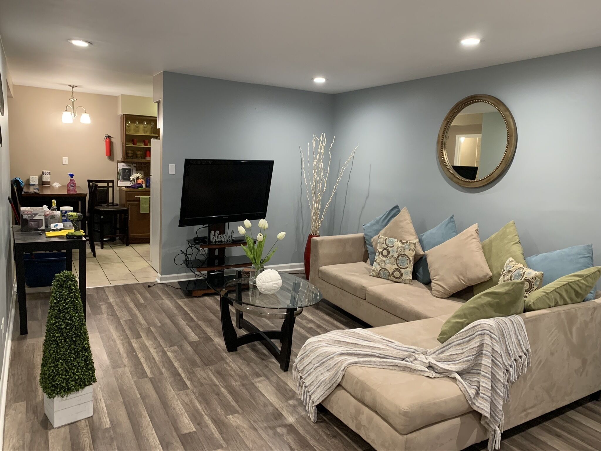 Fast internet 2 Bedroom condo with heated floors