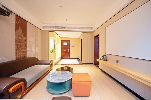 Room - Huifeng Hotel (Lechang)
