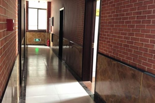 Guzhen Zihao Hotel
