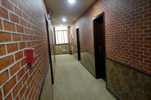 Unclassified image, 4 of 11, button - Guzhen Zihao Hotel (Guzhen)
