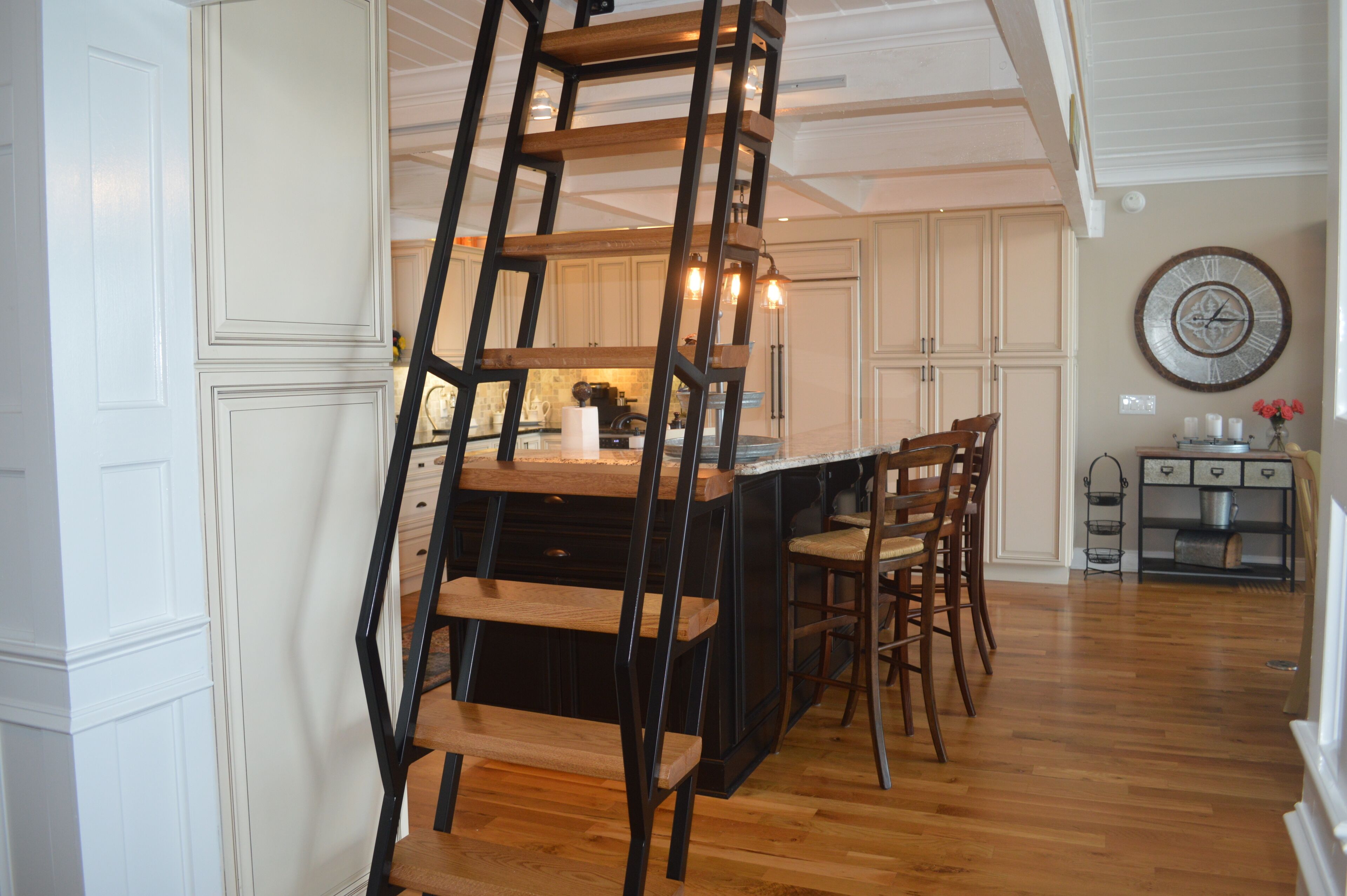 NEW LISTING!!!!!!!!  Raven’s Nest